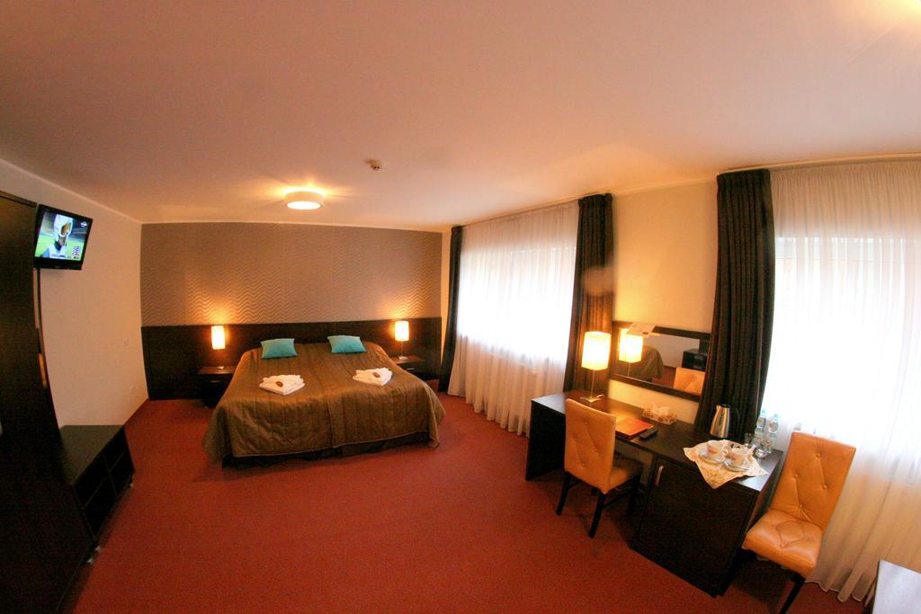 Hotel I Restauracja Złoty Las 部屋 写真